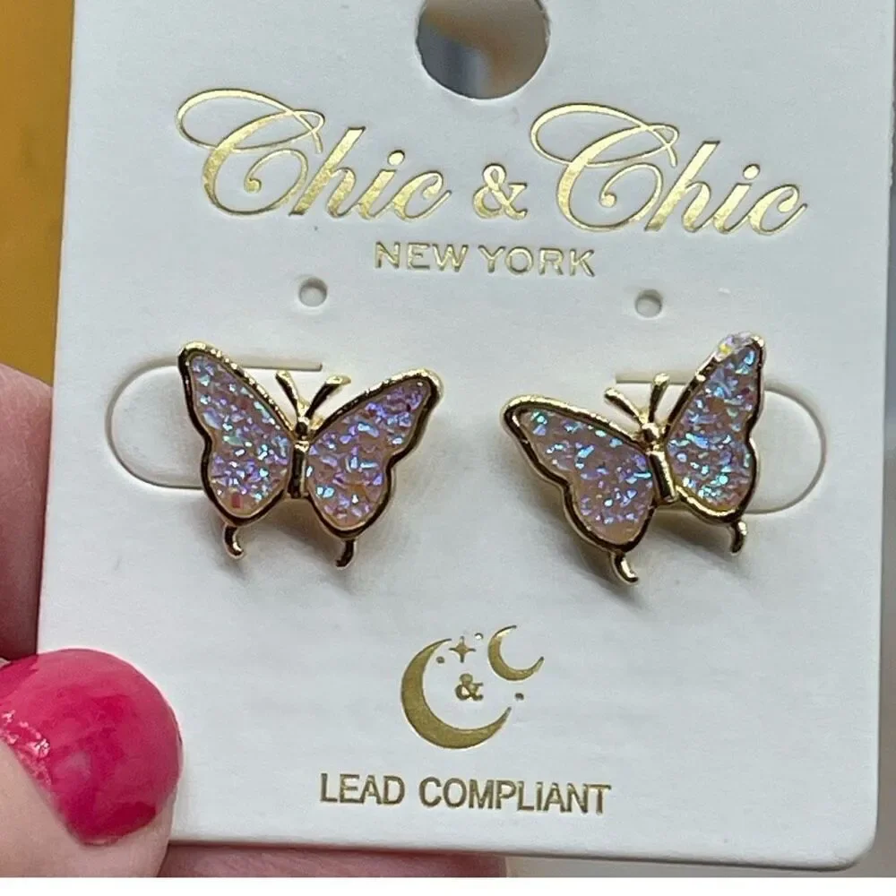 NWT Chic n Chic electric lilac druzy butterfly post style earrings